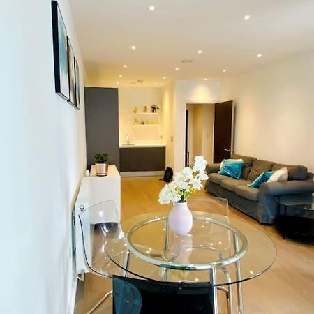 Lovely 1 Bed Flat In North Kensington London Bagian luar foto